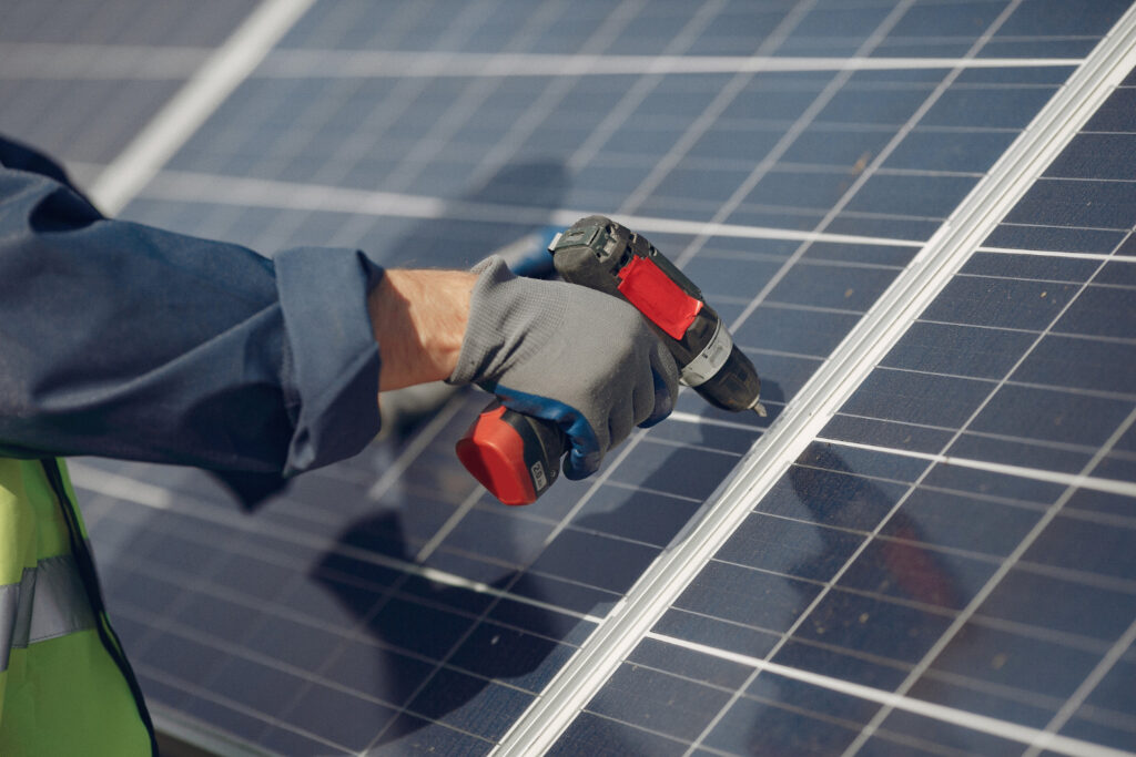 diplomes formation electricien paneaux solaires normandie.jpg